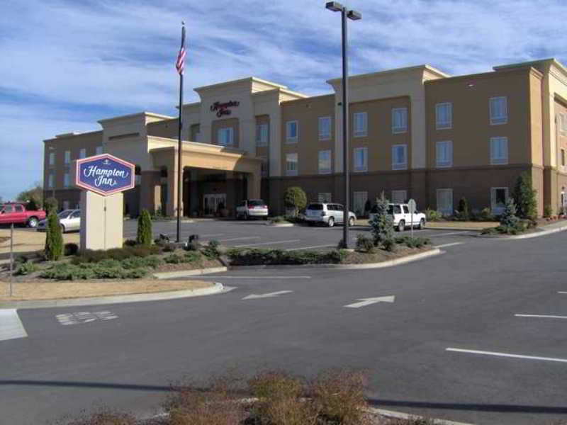 Hampton Inn Исли Экстерьер фото